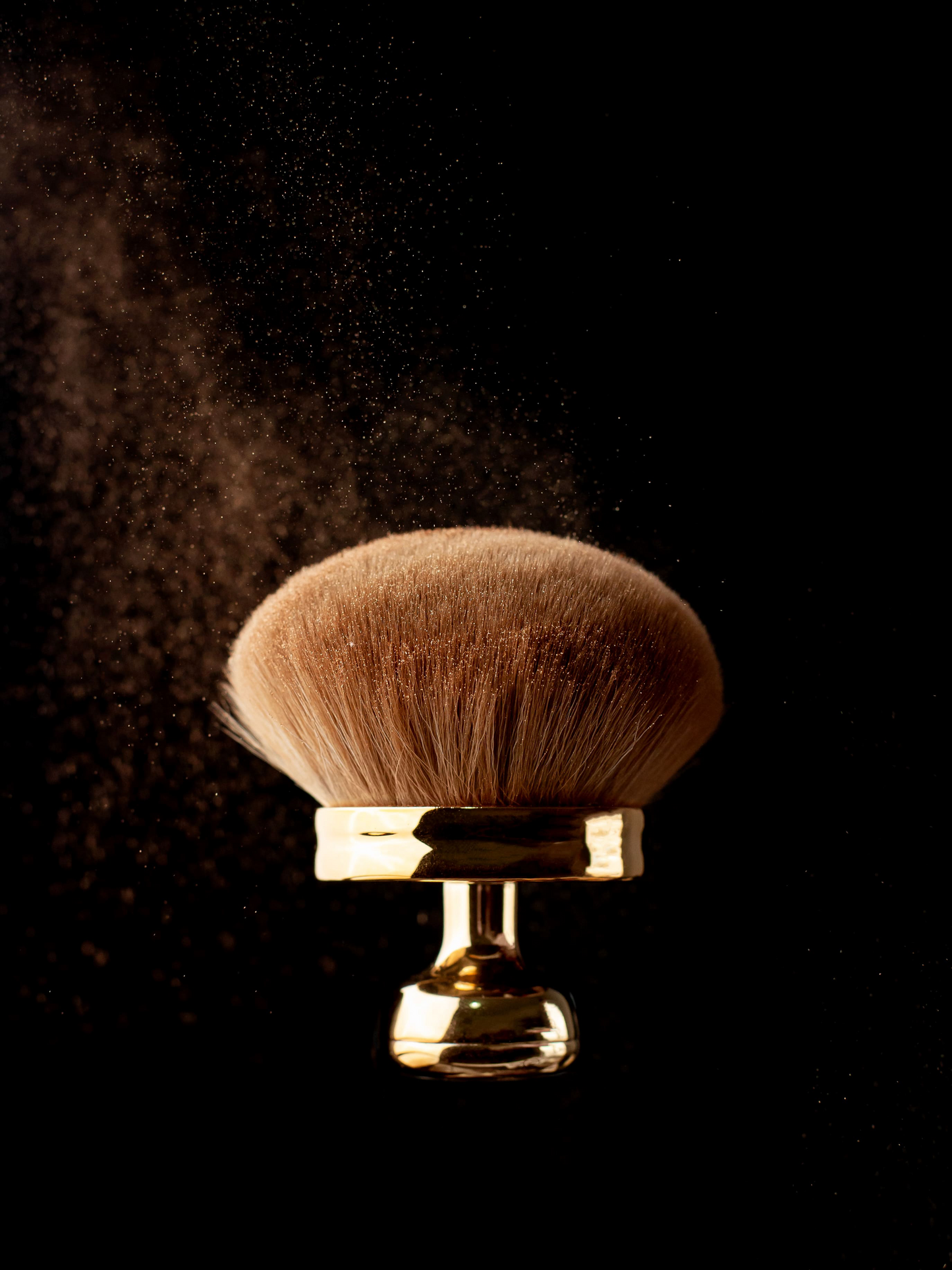 Cяюча розсипчаста пудра - ефект сяйва