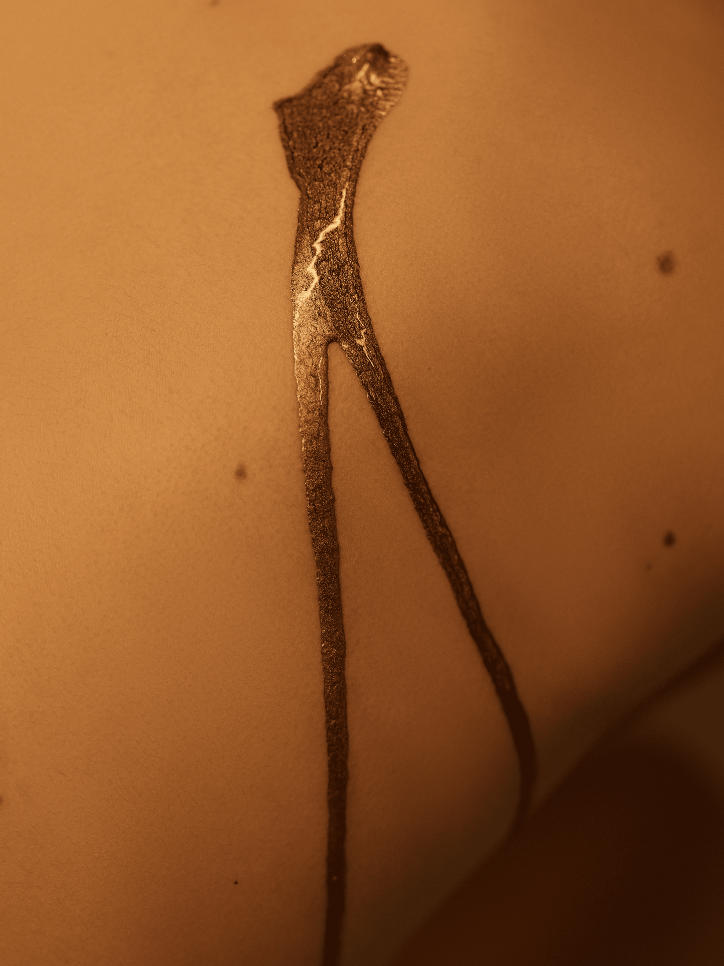 Рідкий бронзатор - легкий ефект засмаги