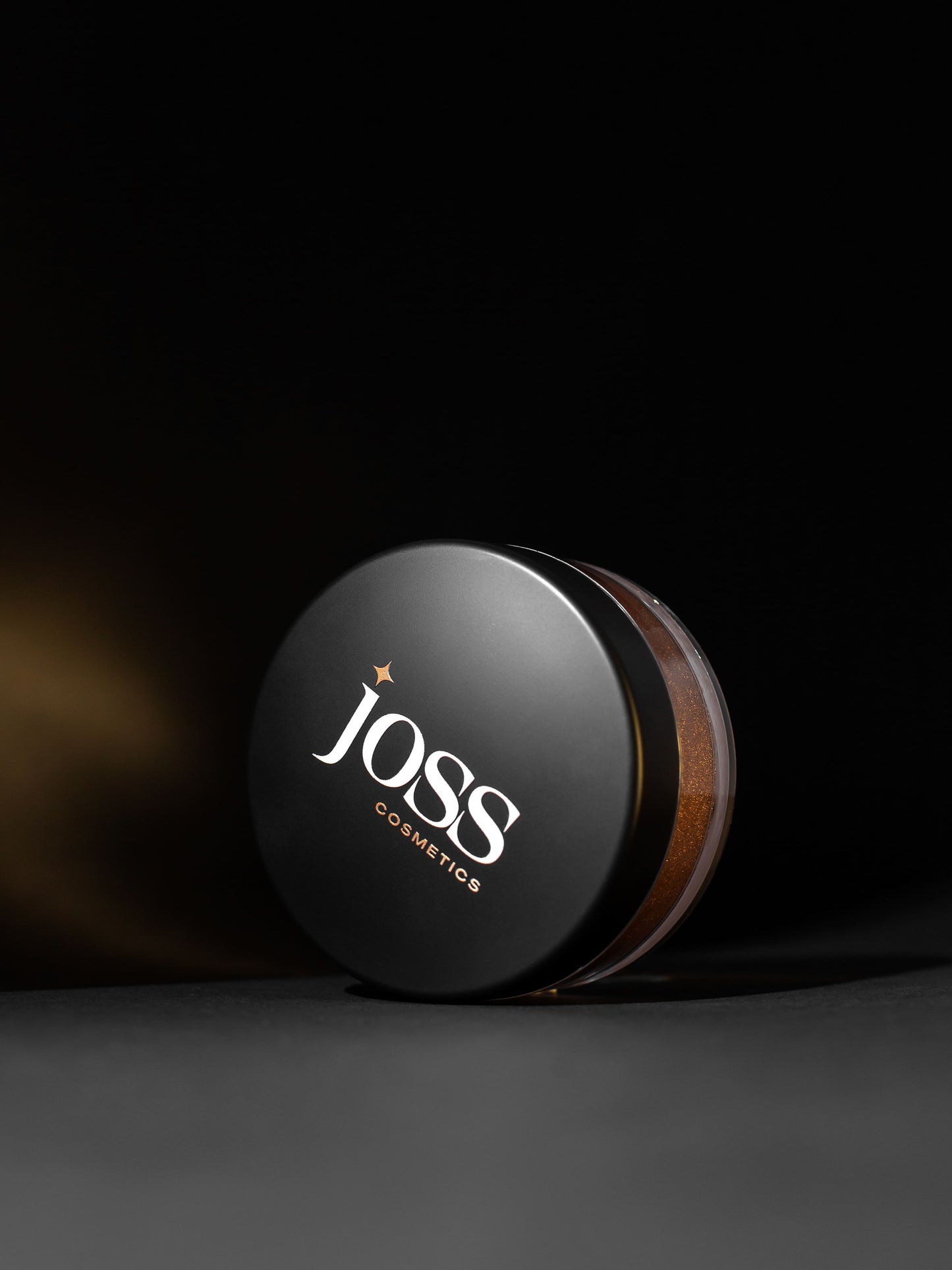 Cяюча розсипчаста пудра - ефект сяйва